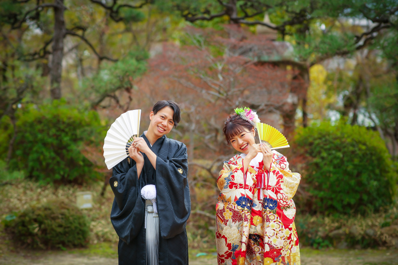 扇子からひょっこりこんにちは♡