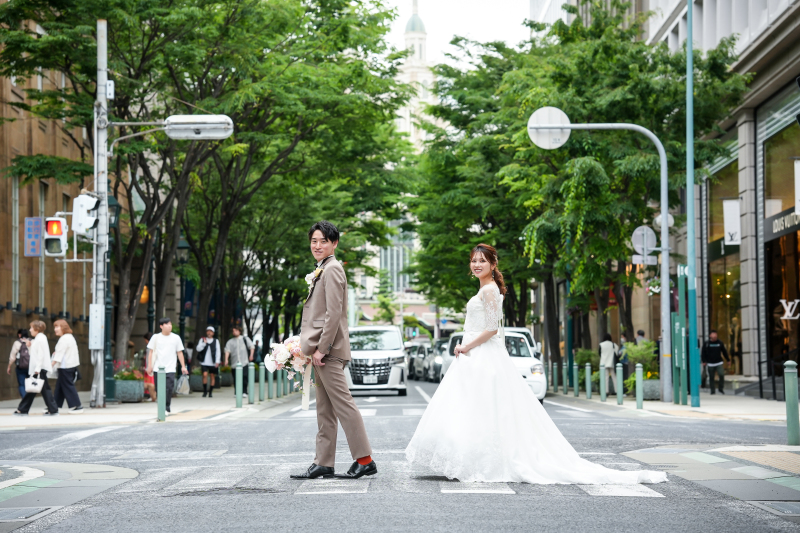 二人仲良く並んだ横断歩道でのショット♡♡♡