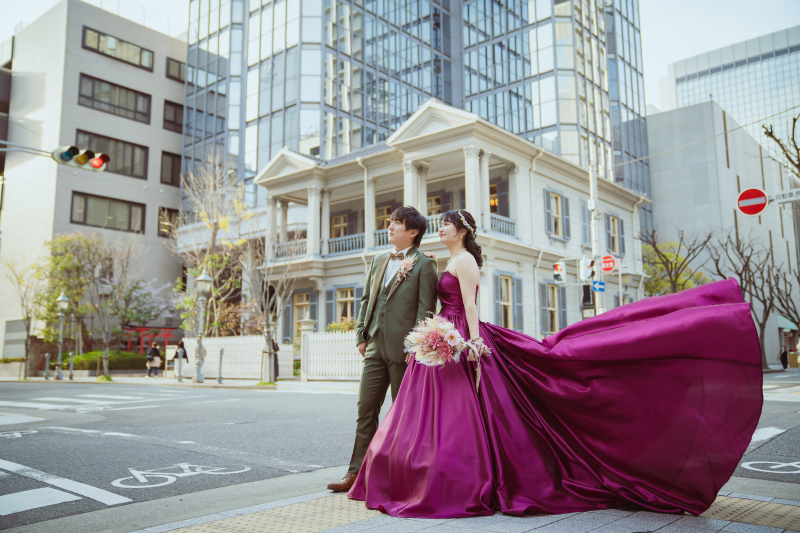 ドレスのボリュームを生かしたショットも♡