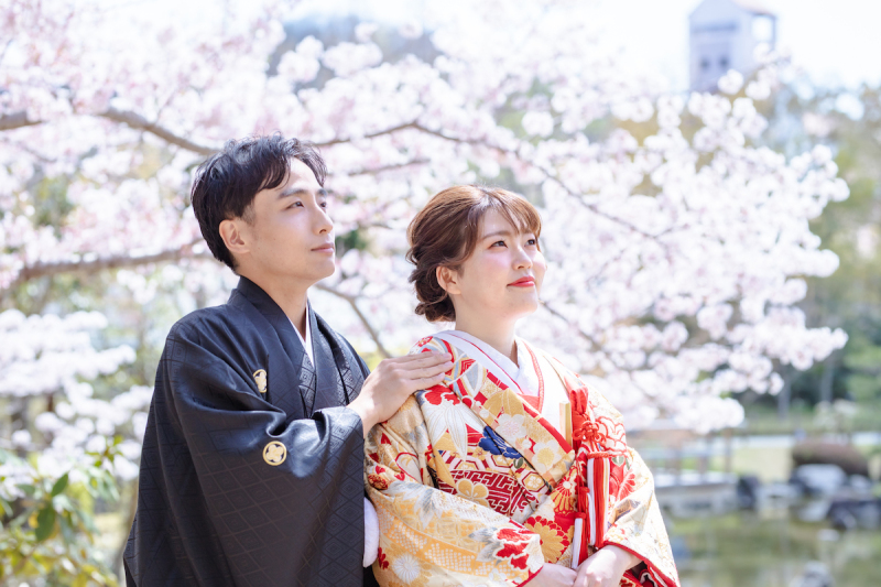 未来を見つめるお二人♡