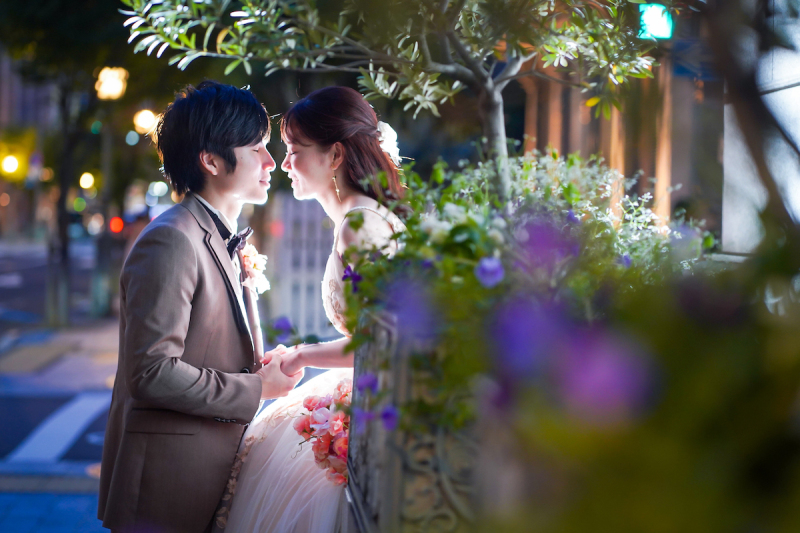 手を取り合い、想い合う瞬間♡♡
