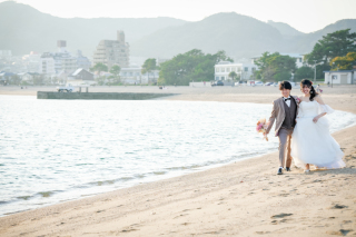 和装1点・洋装1点ナイト付き】幸せオーラ全開！可愛らしいお二人の撮影をご紹介♡