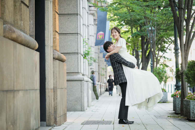 軽々抱っこに笑顔溢れる☆