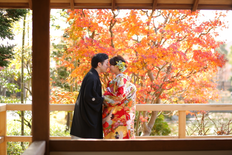満開の紅葉をバックに♪
