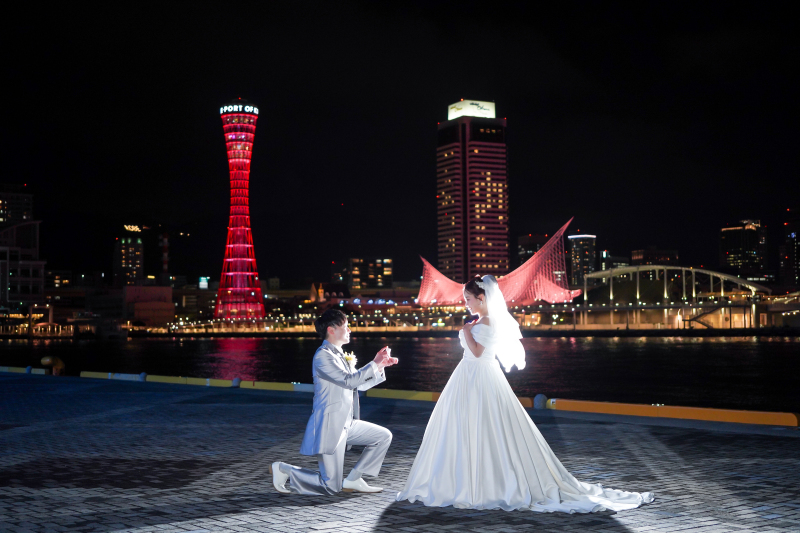 神戸の夜景を後ろにプロポーズ◎