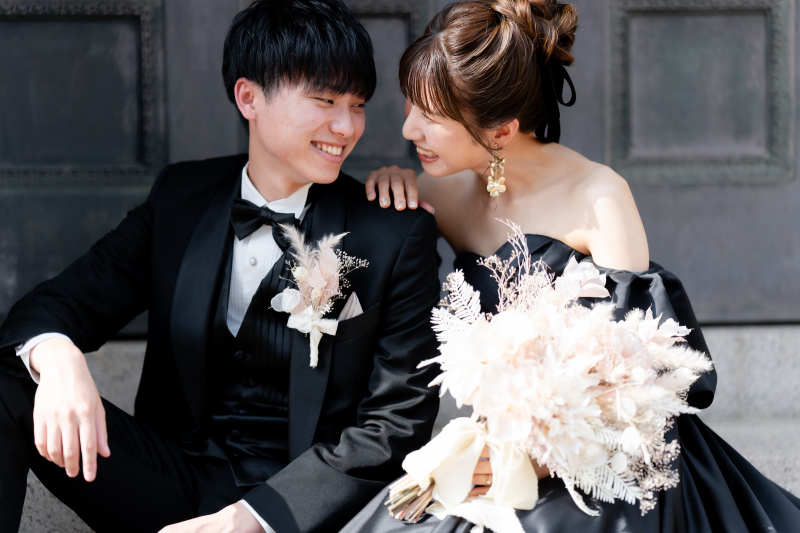 お洒落な場所でラブラブショット♡