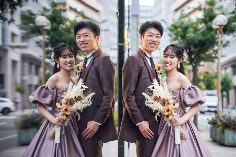 どっちがどっち!?壁に映るお二人にきゅん♡♡♡