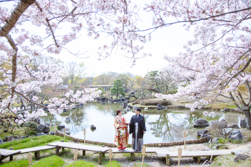 満開の桜がお二人をお出迎え♡