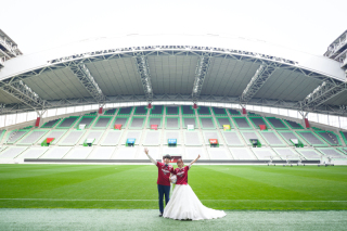 【洋装１点】ヴィッセル大好き♡壮大なスタジアムで開放感のある撮影♡
