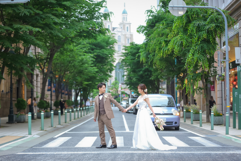 仲良く歩く姿♡微笑ましい♡