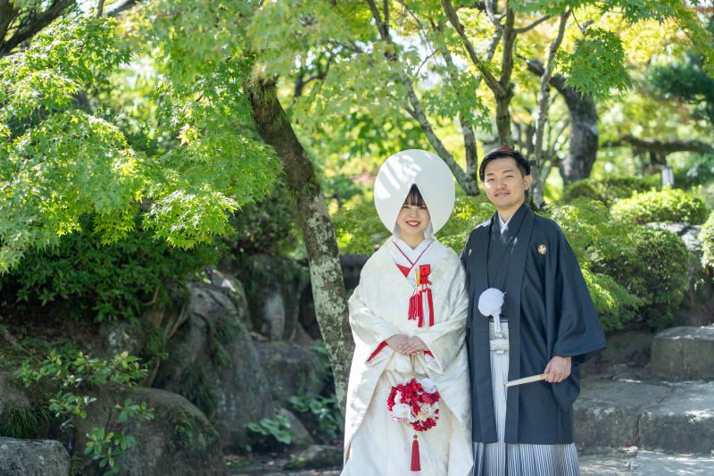 新婦様、綿帽子にチェンジ!
