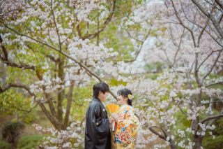 【和装1点&洋装2点】桜とオシャレスポットで大満足♡笑顔が素敵なお二人♪