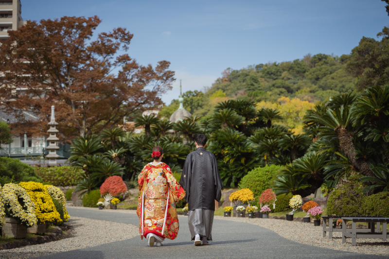 後ろ姿までとってもオシャレに♡