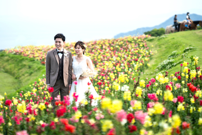 色鮮やかなお花に囲まれて心も華やかに♡♡