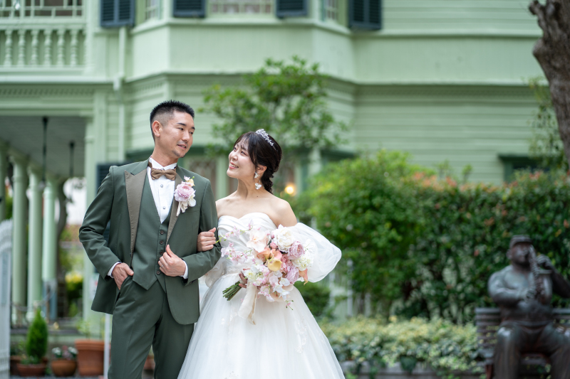 続いて、洋装の撮影へ…