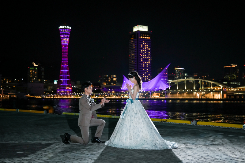 神戸の夜景を後ろにプロポーズ◎