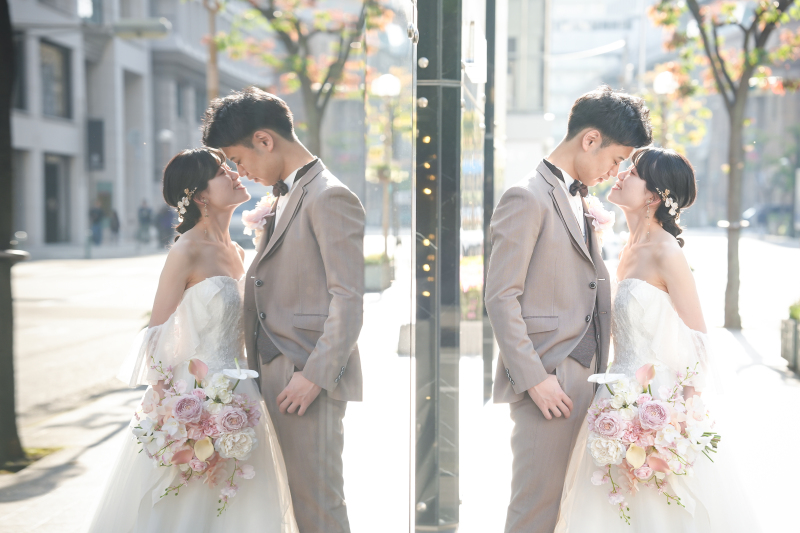 お洒落な場所でラブラブショット♡