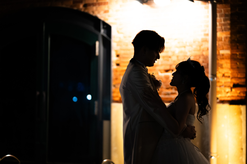 シルエットでロマンチックに♡