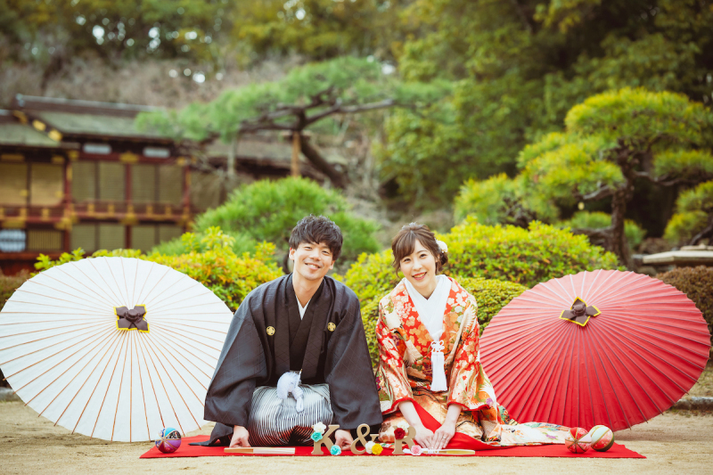 仲良く座ってニッコリショット☆