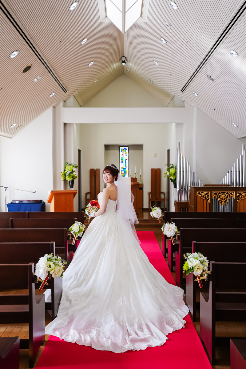 フォトスタジオ ブライズメイド_チャペルで撮影できる