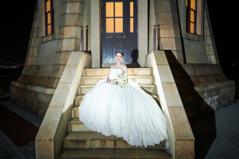 フォトスタジオ　ブライズメイド_ウエディングドレスが豊富