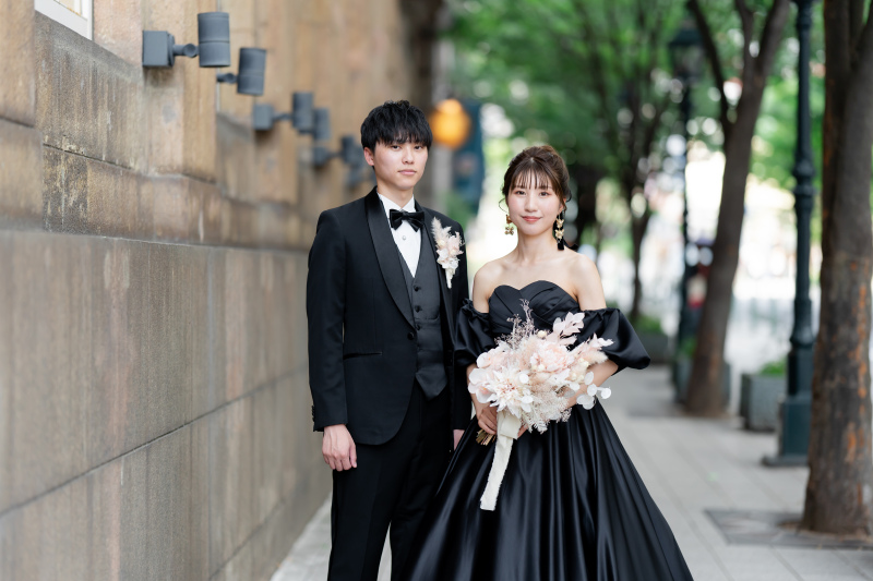 21万円税別【洋洋2点ナイト付プラン★撮影2カ所★】カラー&ホワイトドレス2点を着て昼も夜も!