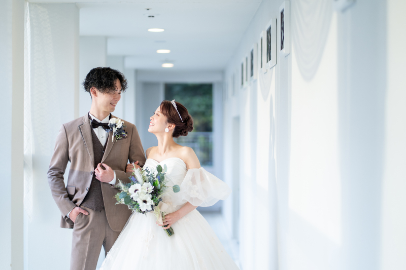 ４万円割引☆１６万円&rarr;１２万円！！冬でもポカポカ！！洋装１点で屋内チャペルフォトプラン☆ 衣装のアップ料金なし☆