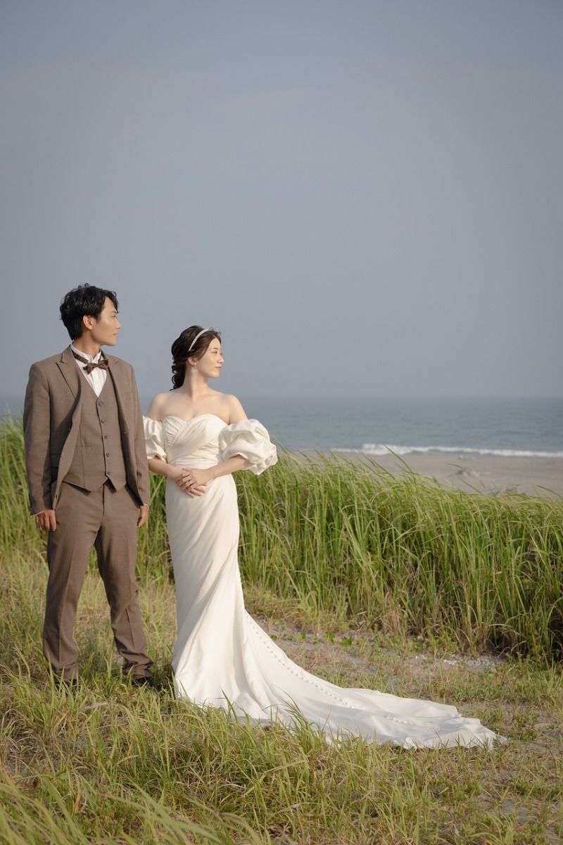 遠くから見てもお写真映えする、編みおろしヘア