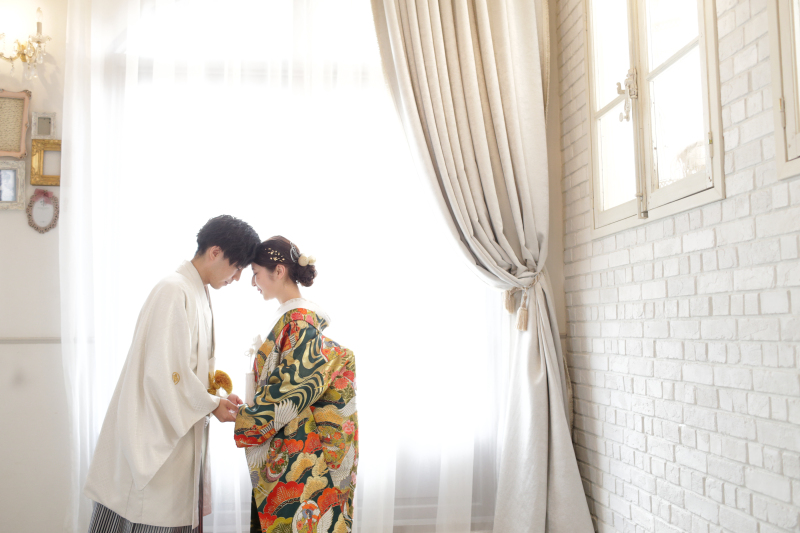 やさしいお2人の素敵なウェディングフォト。