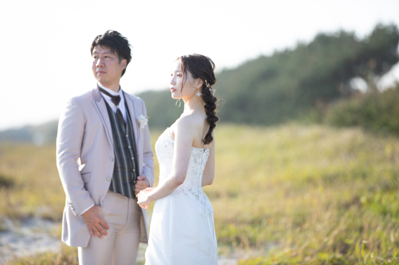 中田島砂丘の手前のグリーンでのロケーション写真