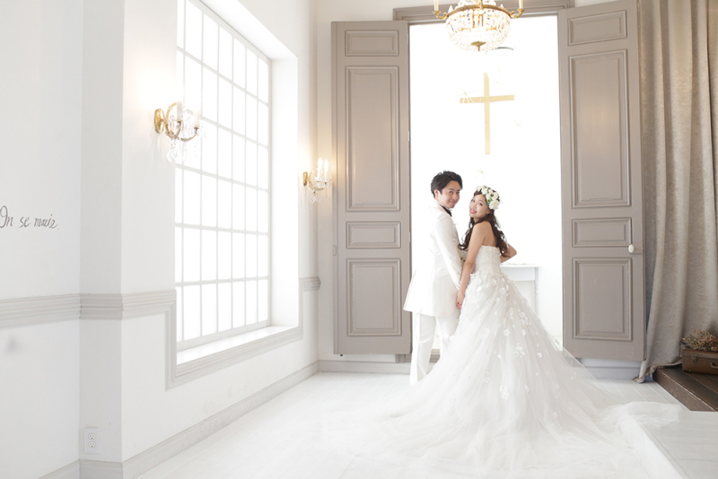 純白のお衣装で。