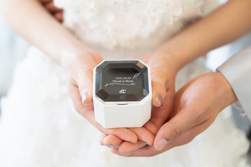 お持ち込みでエンゲージリングも