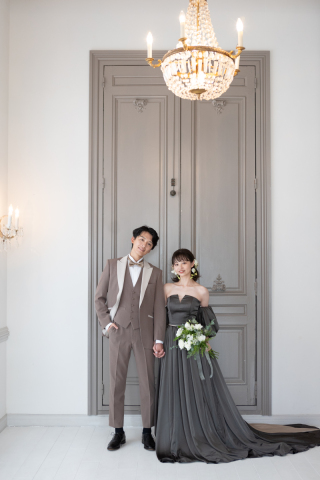 新作のタキシード＆ドレスでフォトウェディング♡