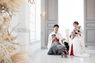 愛犬と一緒に！家族みんなでフォトウェディング