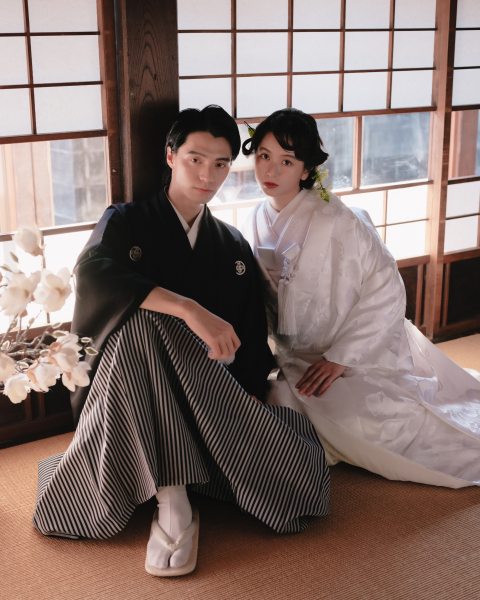 古民家スタジオで和装の美しさが引き立つ