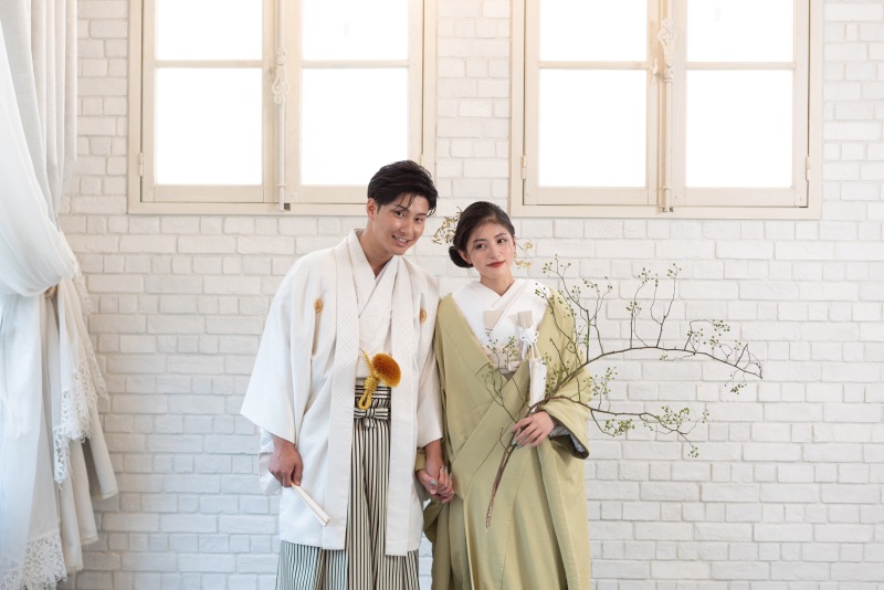 【アルバム+データ増量和装プラン】データ70カット→120カット 撮影料+ヘアメイク+ドレス&小物+ アルバム10P付
