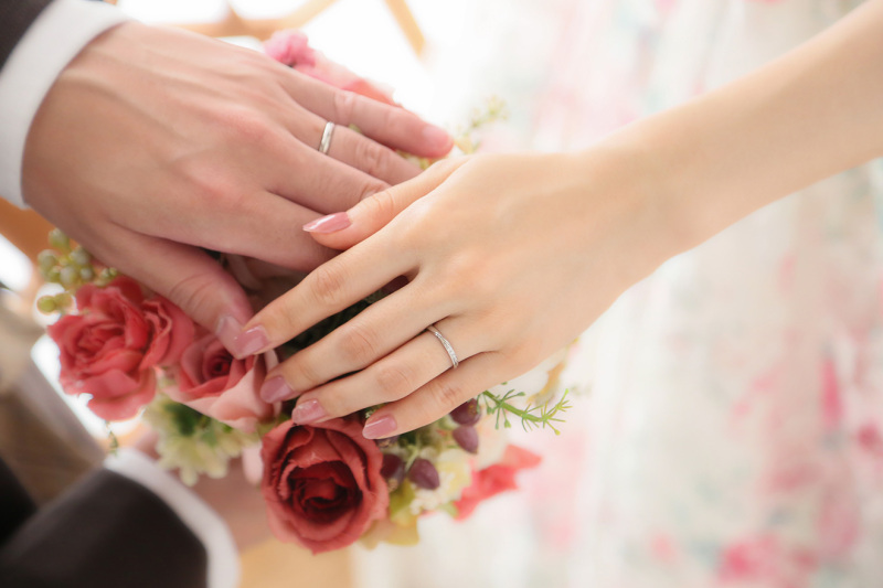 お二人の婚約指輪カットも!