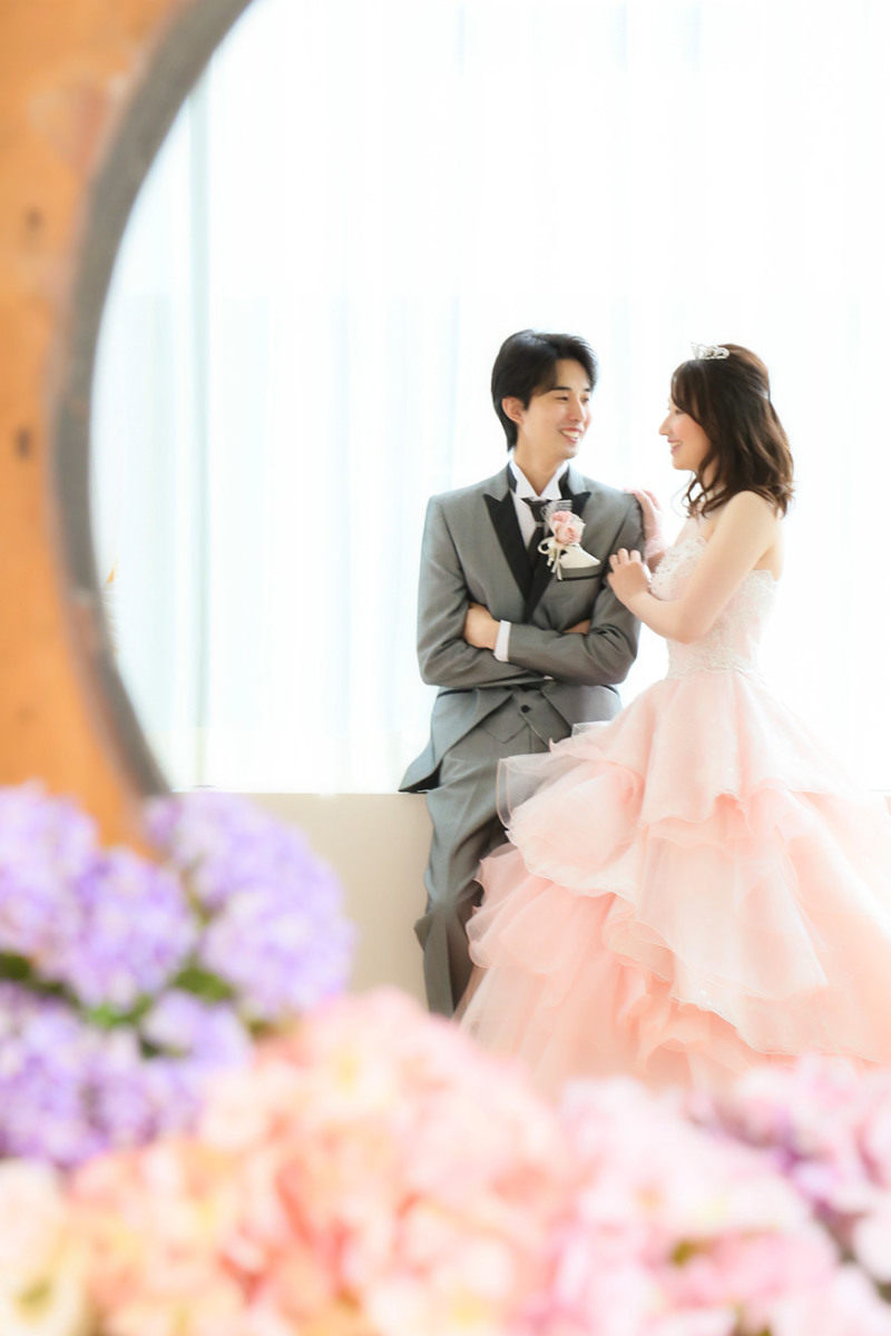 窓からこっそり