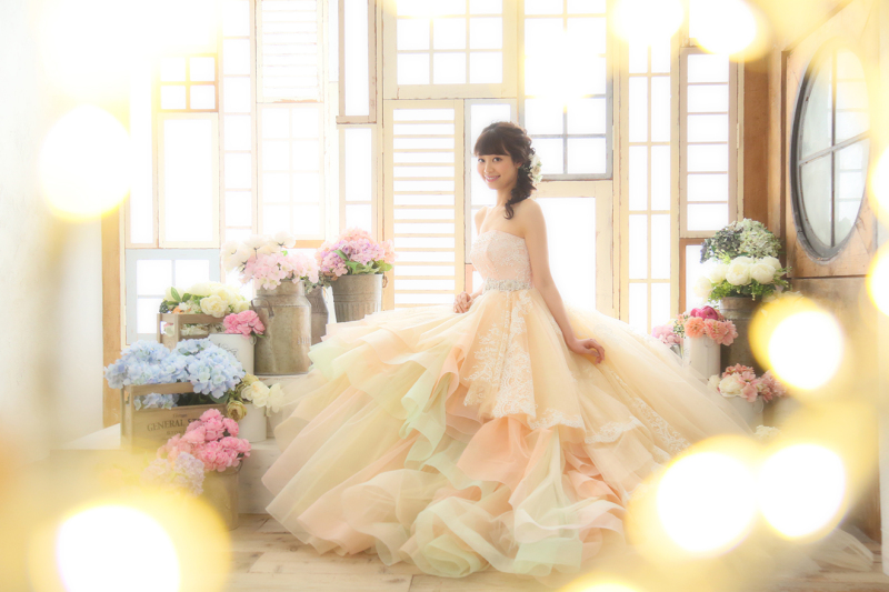 らかんスタジオ立川店_カラードレスが豊富