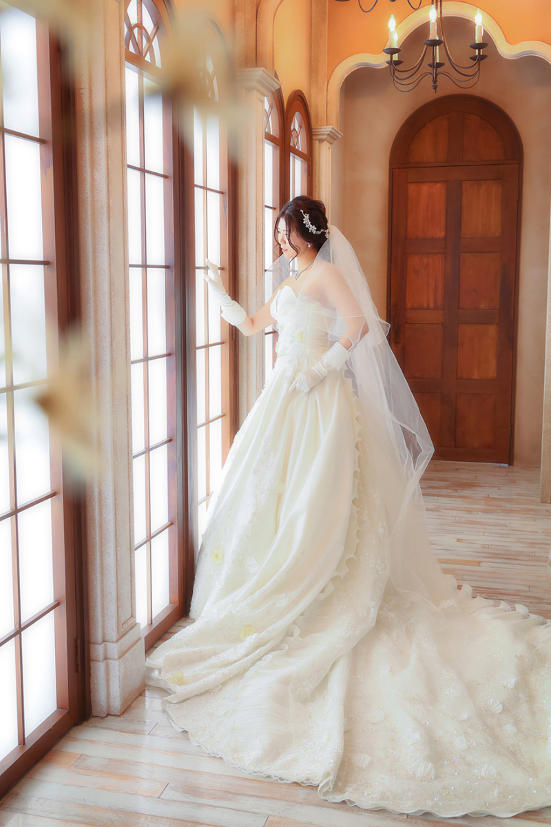 らかんスタジオ立川店_ウエディングドレスが豊富