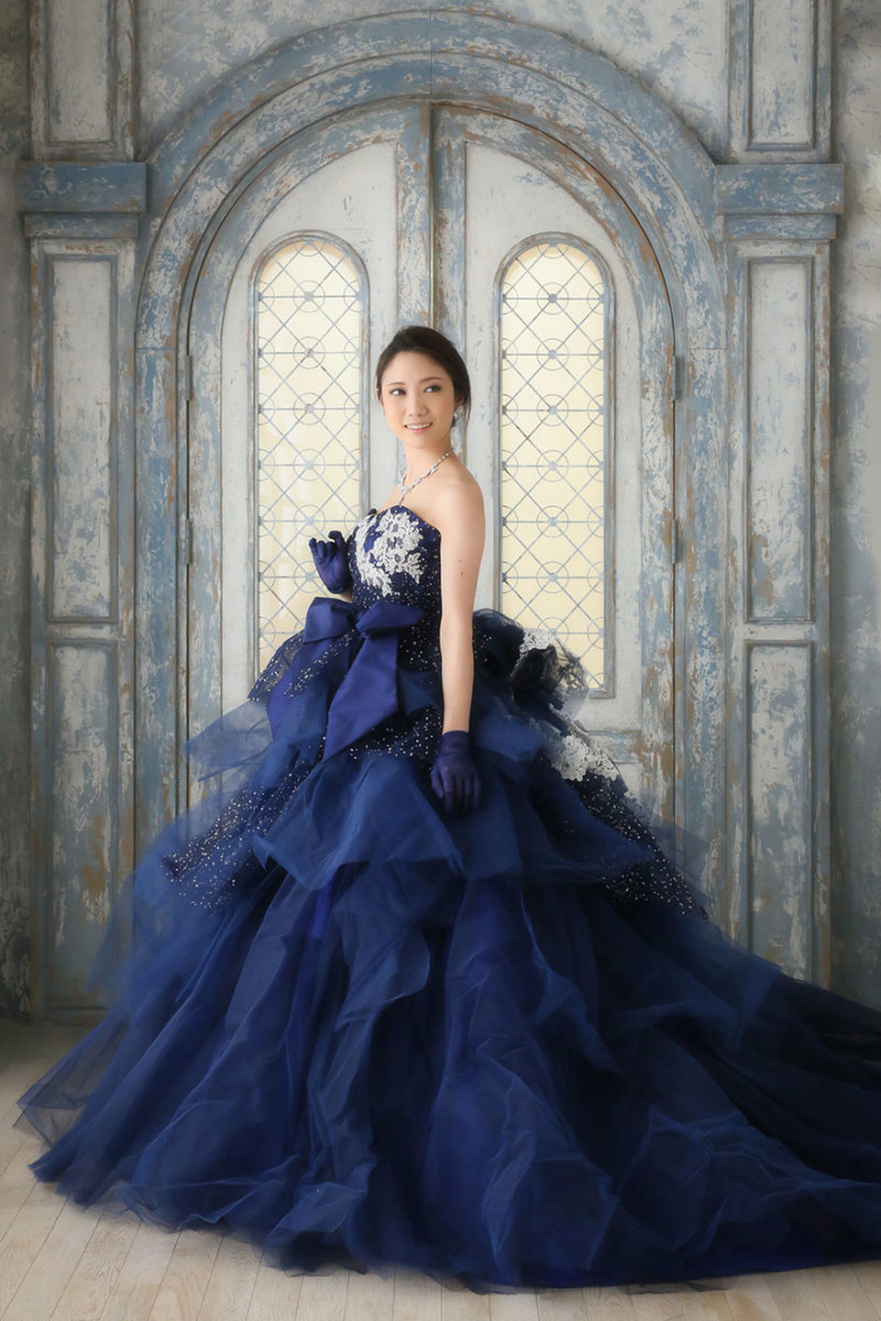 らかんスタジオ立川店_カラードレスが豊富