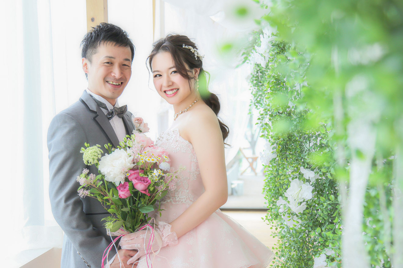 【写真集データ美肌修整付】スタジオ撮影◆全データ50カット・ムービー・写真集付