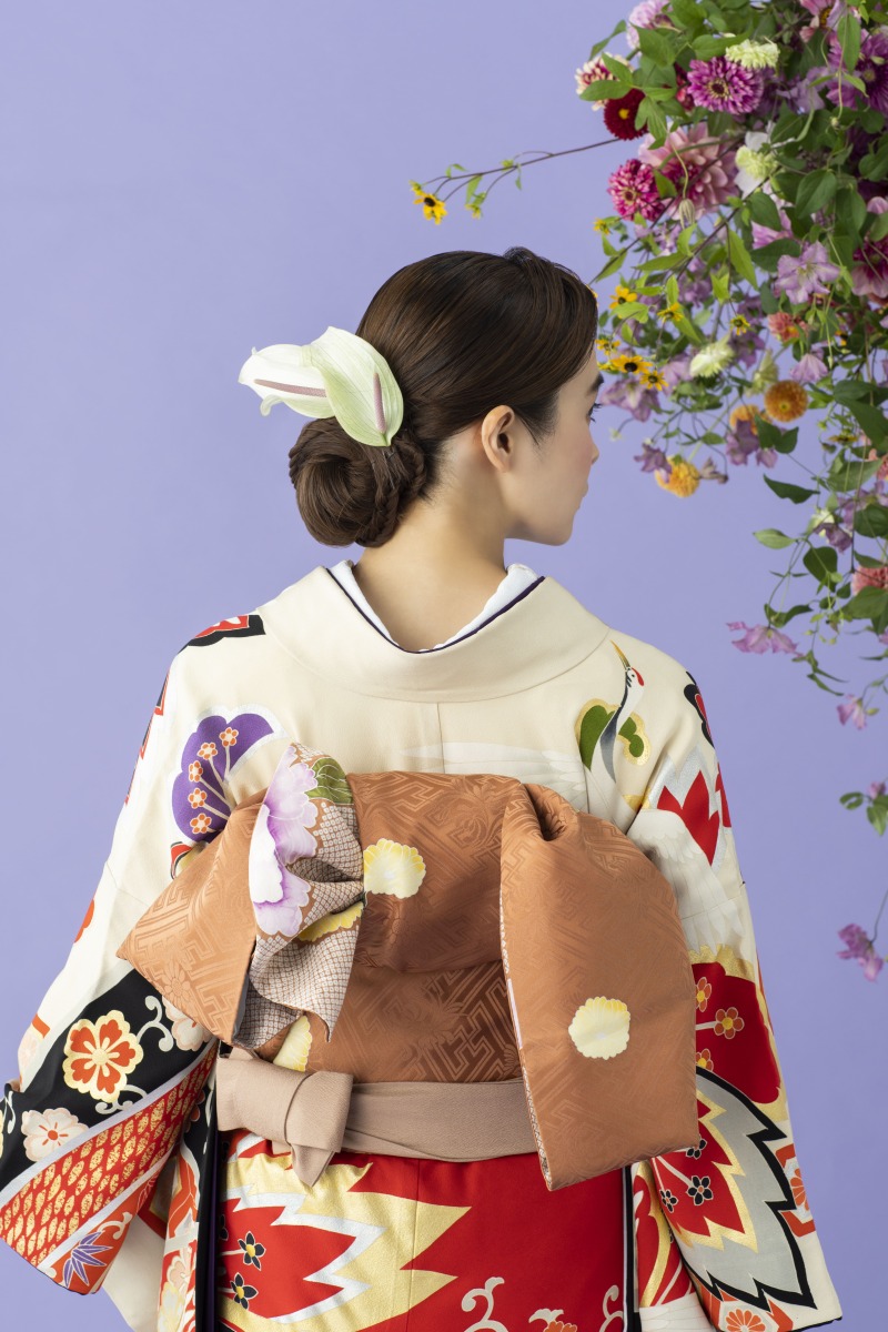 大唐花に鶴文様