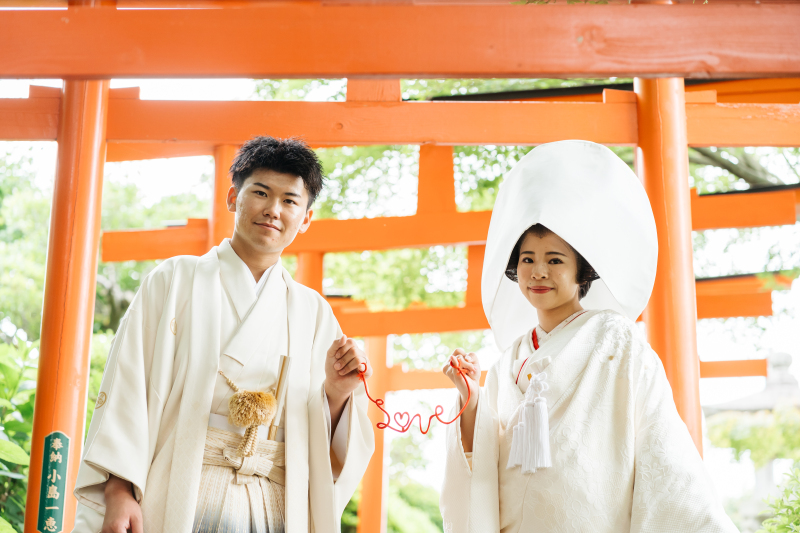 白でそろえた和装がとても美しいです!