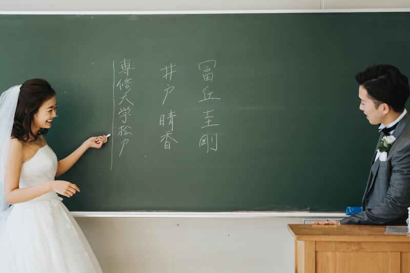 撮影場所はお二人次第!母校や公園や街フォト、ご自宅など自由にご相談ください!