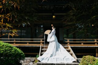 全国でも珍しい「白の十二単」で撮影が叶います！通常プランへのオプションでアップグレードOK！