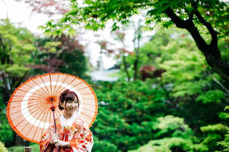 豪華特典付!秋婚の方の前撮りに世界文化遺産日光山輪王寺 国宝 大猷院&逍遥園2カ所撮影和装一着KIMONOプラン