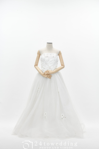 freeO～サテンとチュールの2種生地ドレス