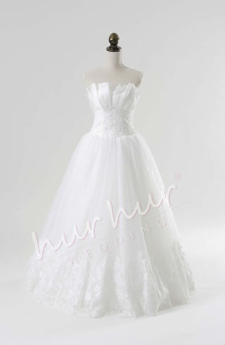 Distinction (ディスタンクシオン)14層チュール