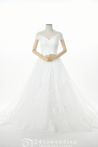 シーニュ～トレーン付き2wayプリンセスラインドレス